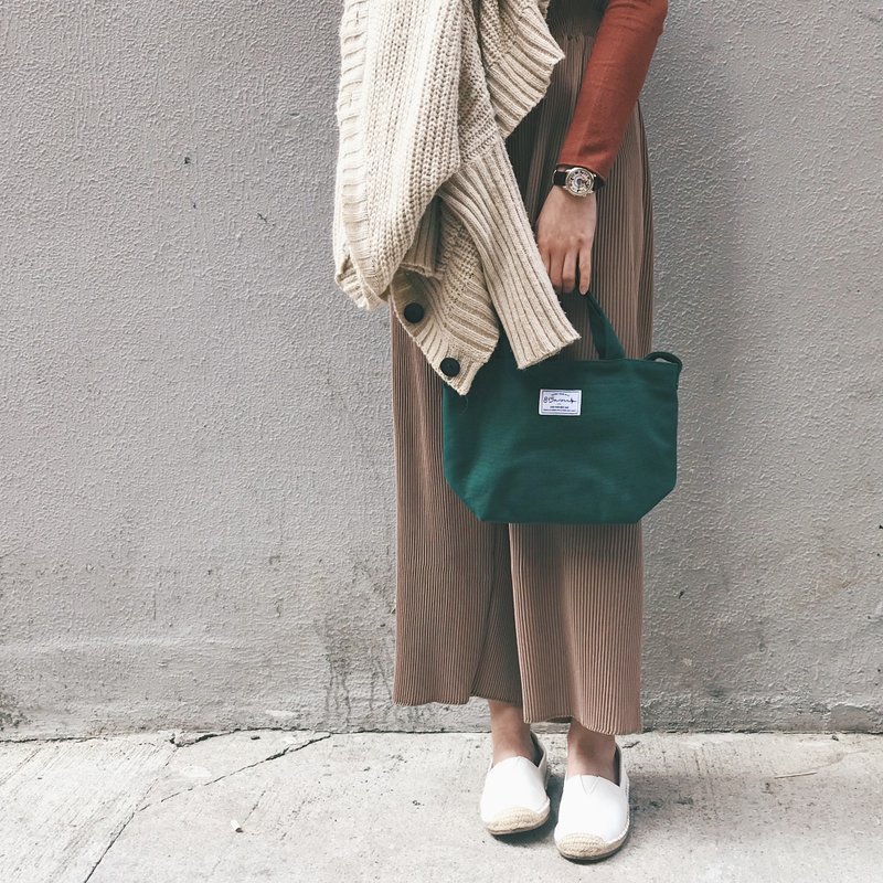 \ 出走吧 / 出游两用帆布斜背包 (深绿色)  / 815a.m - 侧背包/斜挎包 - 棉．麻 绿色