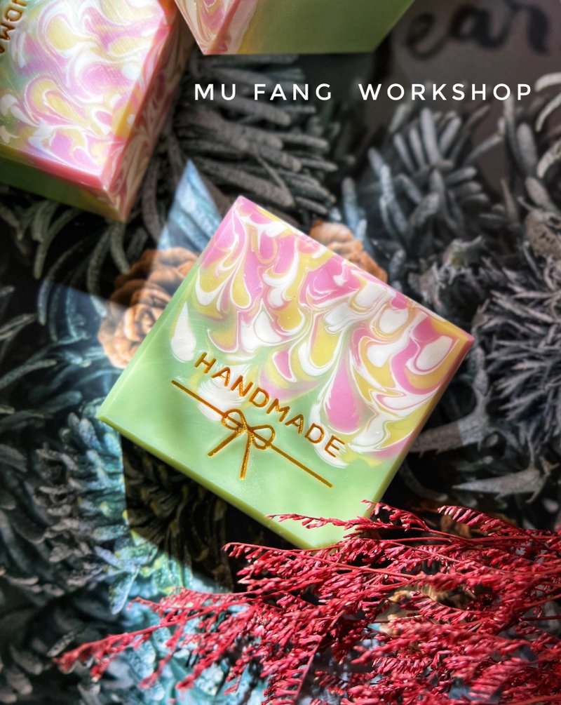 沐芳手工皂 薰衣草甜杏保湿皂-飘浮水滴 - 肥皂/手工皂 - 其他材质 绿色