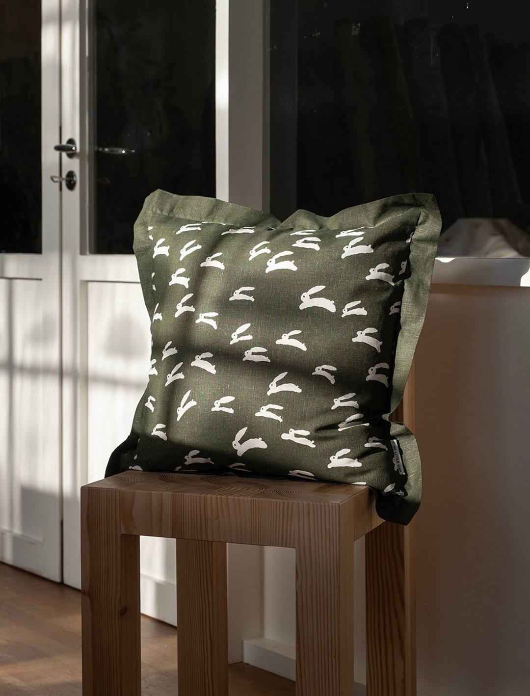 MOGU TAKAHASHI - 联名抱枕套 RABBIT CUSHION COVER, GREEN - 枕头/抱枕 - 棉 绿色