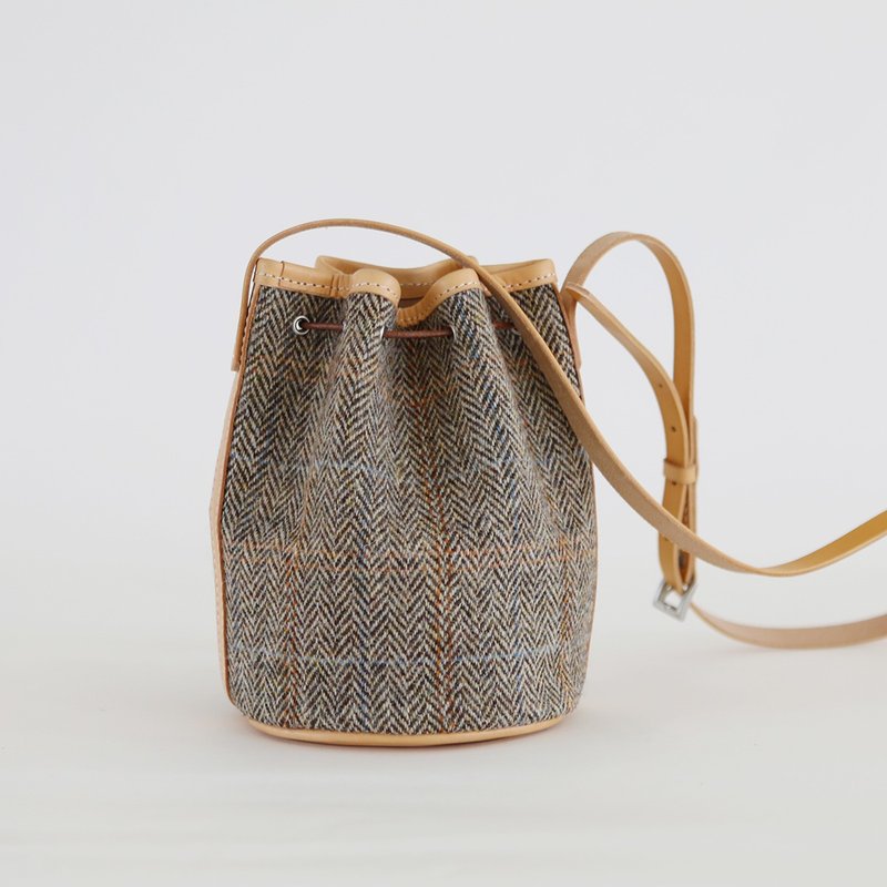 JOYDIVISION harris tweed 手工水桶包 单肩复古包包女士 - 侧背包/斜挎包 - 真皮 