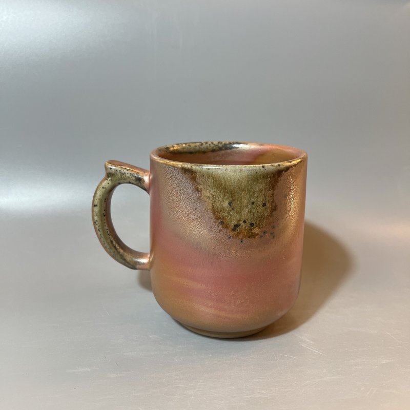 柴烧金彩落灰马克杯 / 啤酒杯 / 小平凡手作 - 茶具/茶杯 - 陶 