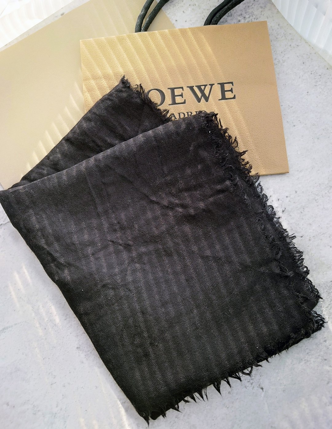 中古孤品 LOEWE 极软 黑色丝巾纱巾颈巾围巾领巾围脖披肩盖毯毛毯 - 围巾/披肩 - 羊毛 黑色