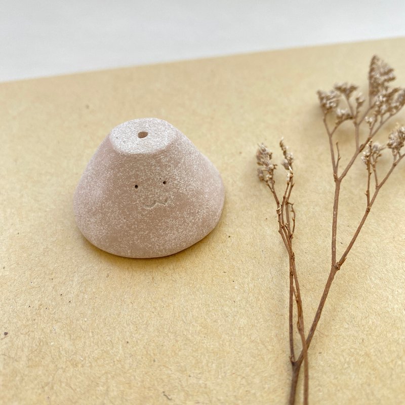 小山 香座 扩香 陶瓷黏土 饰物 - 香薰/精油/线香 - 粘土 白色