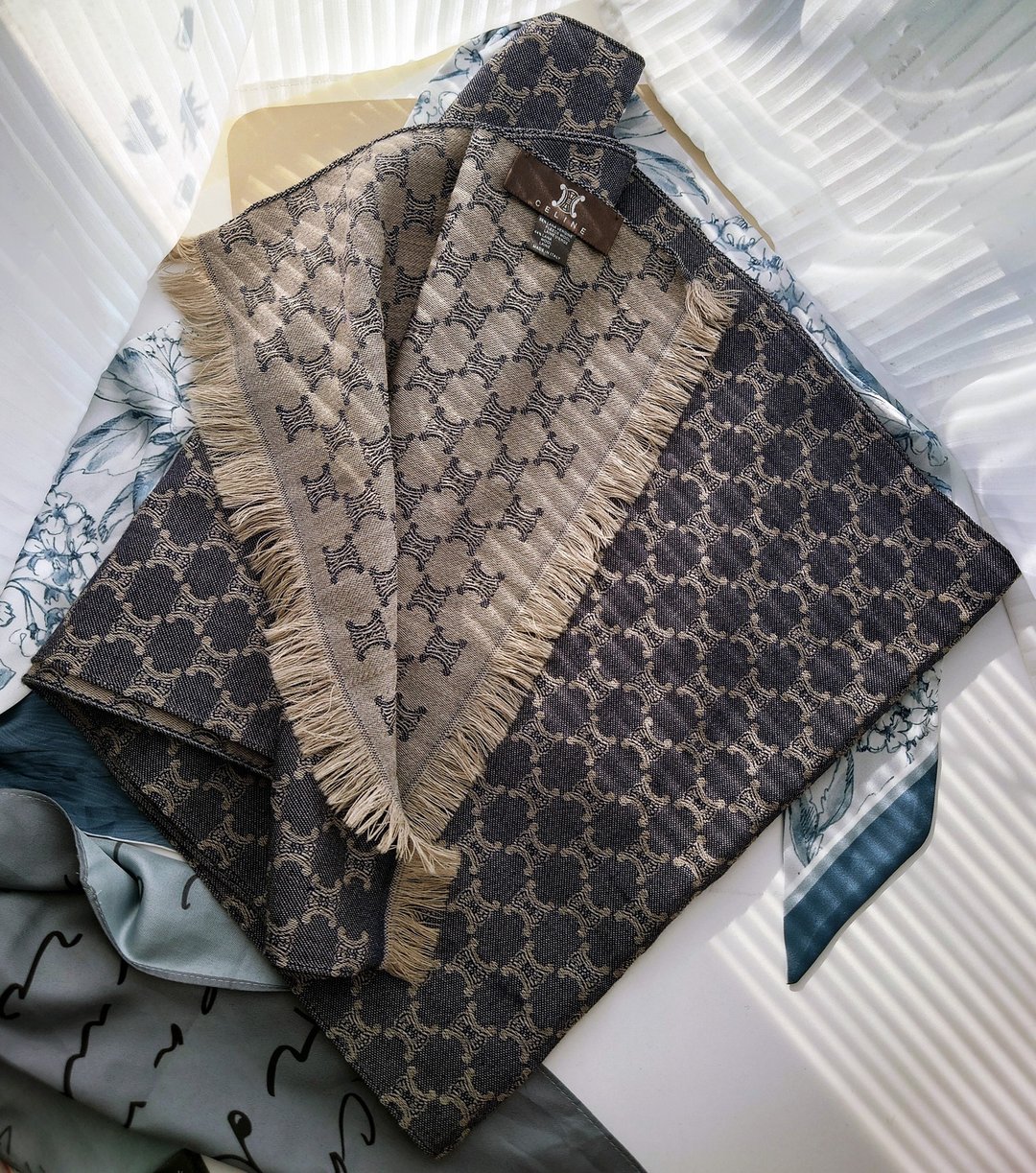中古孤品 CELINE 老花凯旋门 羊毛 毛毯盖毯颈巾围巾领巾围脖披肩 - 围巾/披肩 - 羊毛 蓝色