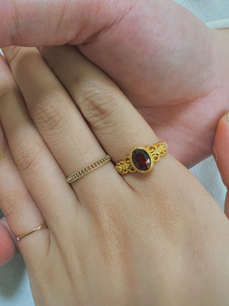 【 19世纪 】──天然石榴石 - 戒指 - 宝石 多色