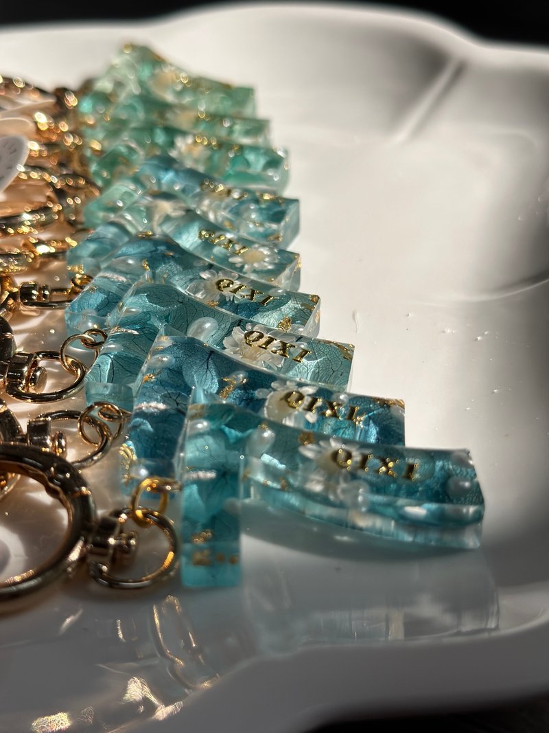 定制化订单-数字&英文字母 -无镶字 - 钥匙链/钥匙包 - 树脂 