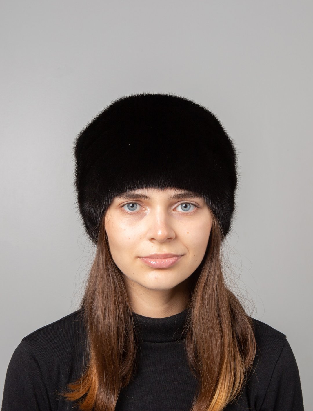 女士优雅保暖 100% 真毛水貂帽，背面饰有装饰，黑 - 帽子 - 其他材质 黑色