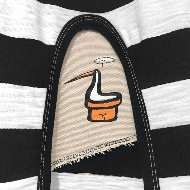 【限量一件】把话都憋在心里头／黑白条纹拼布长版踢 - 女装 T 恤 - 棉．麻 黑色