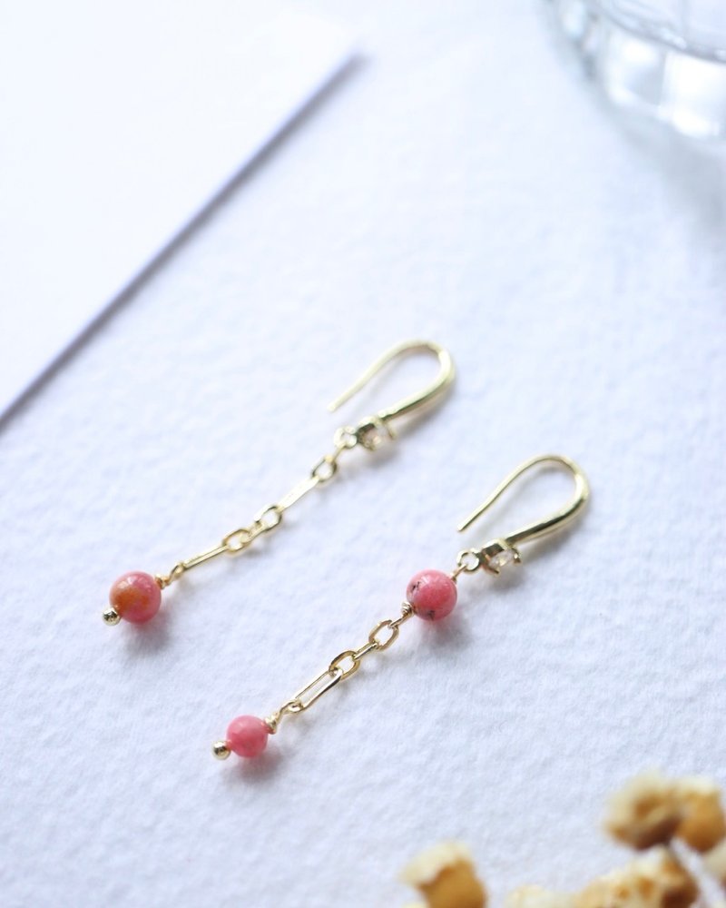 蔷薇辉石 18KGP 耳环 垂坠设计 复古玫瑰色 - 耳环/耳夹 - 水晶 