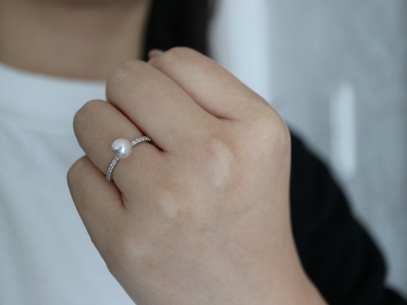 6.5mm 彩凛级akoya珍珠戒指 铂金镶钻戒指 日本制 婚戒 - 戒指 - 珍珠 白色