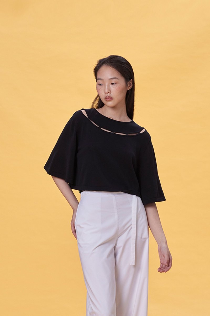 黑搂洞针织短上衣 - 女装上衣 - 棉．麻 黑色