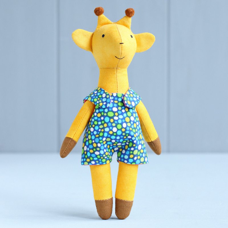 PDF 迷你长颈鹿娃娃缝纫花样 - 手工艺教程/工具书 - 其他材质 