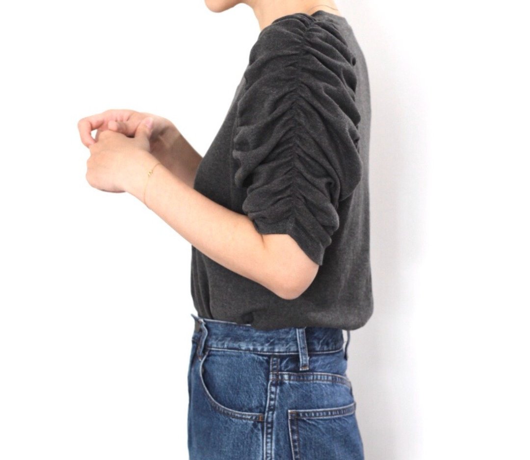 Buffan Sleeve T-shirt (Gathered Sleeve) with Special Shape - 女装 T 恤 - 棉 灰色