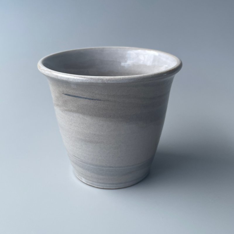 @studio_florero 绞胎握杯 练り上げ 汤吞み - 茶具/茶杯 - 陶 灰色