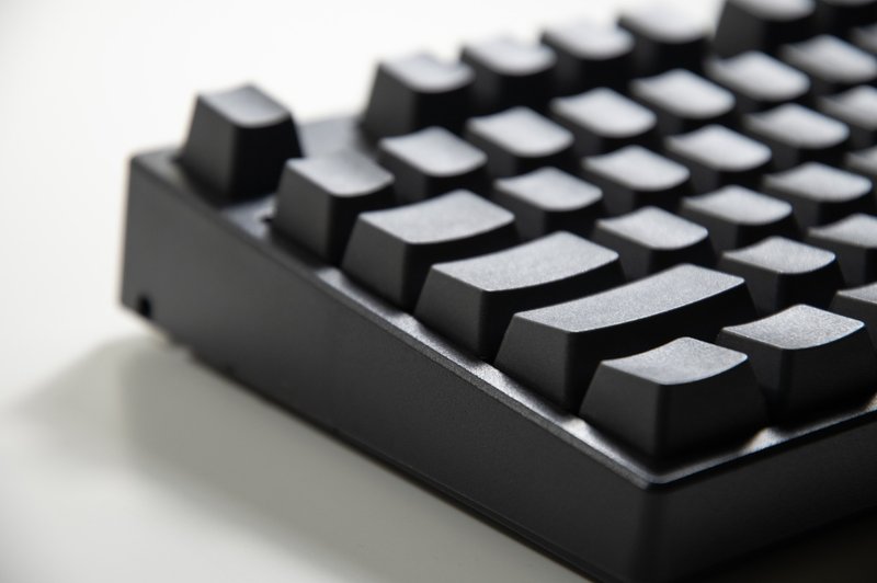 【Vortex】OEM R5 PBT 热昇华黑色英文印字键帽组(104 keys) - 电脑配件 - 塑料 黑色