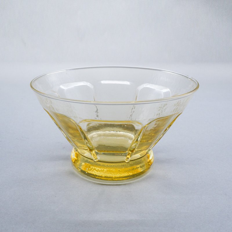 yellow glass cup - 碗 - 玻璃 