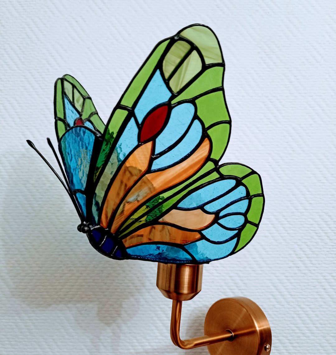 Digital Butterfly lamp pattern on the wall PDF - 图文模板设计 - 其他材质 