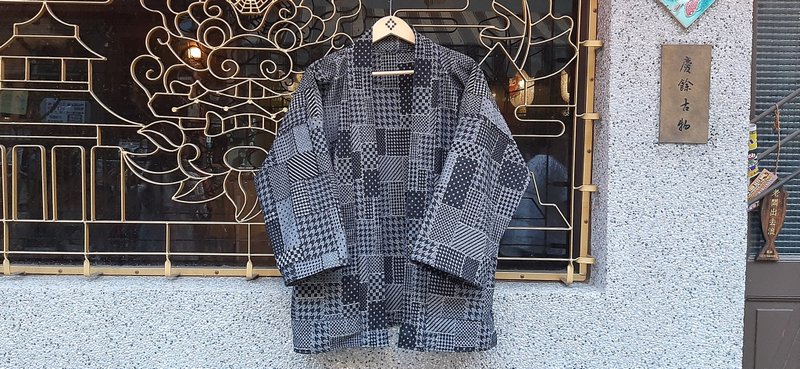 AMIN'S SHINY WORLD 经典纹路拼接丹宁提花 【黑】KIMONO - 男装外套 - 棉．麻 黑色