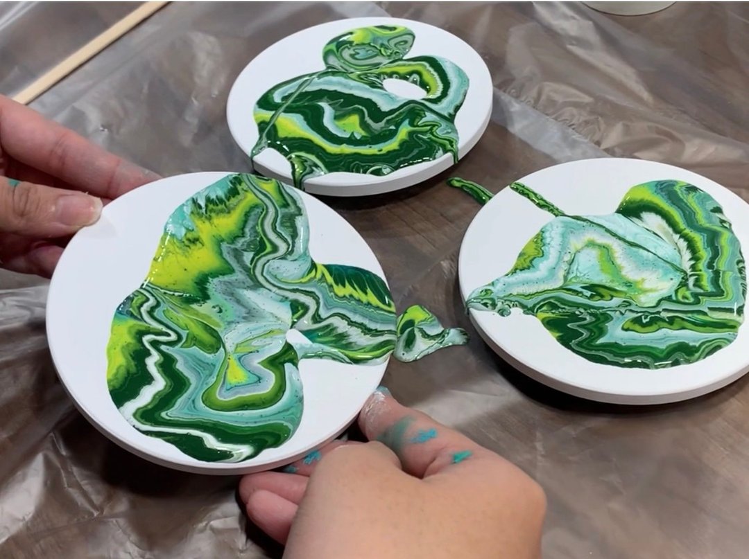抽象流动画主题课程: 陶瓷杯垫 / 装饰置物小盘 - 插画/绘画/写字 - 棉 