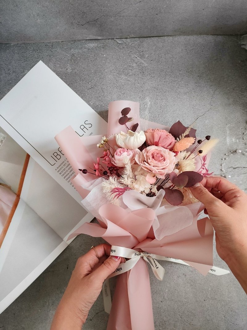 【一人成班】手作花艺-韩式花束课程 干燥永生花束包装 - 植栽 - 植物．花 