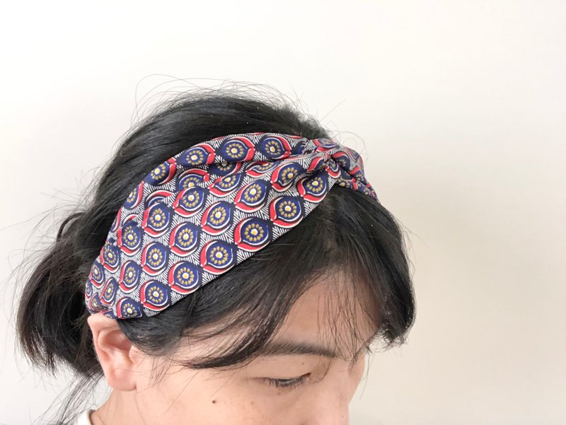 手作交叉发带。孔雀尾羽 - 发带/发箍 - 棉．麻 蓝色