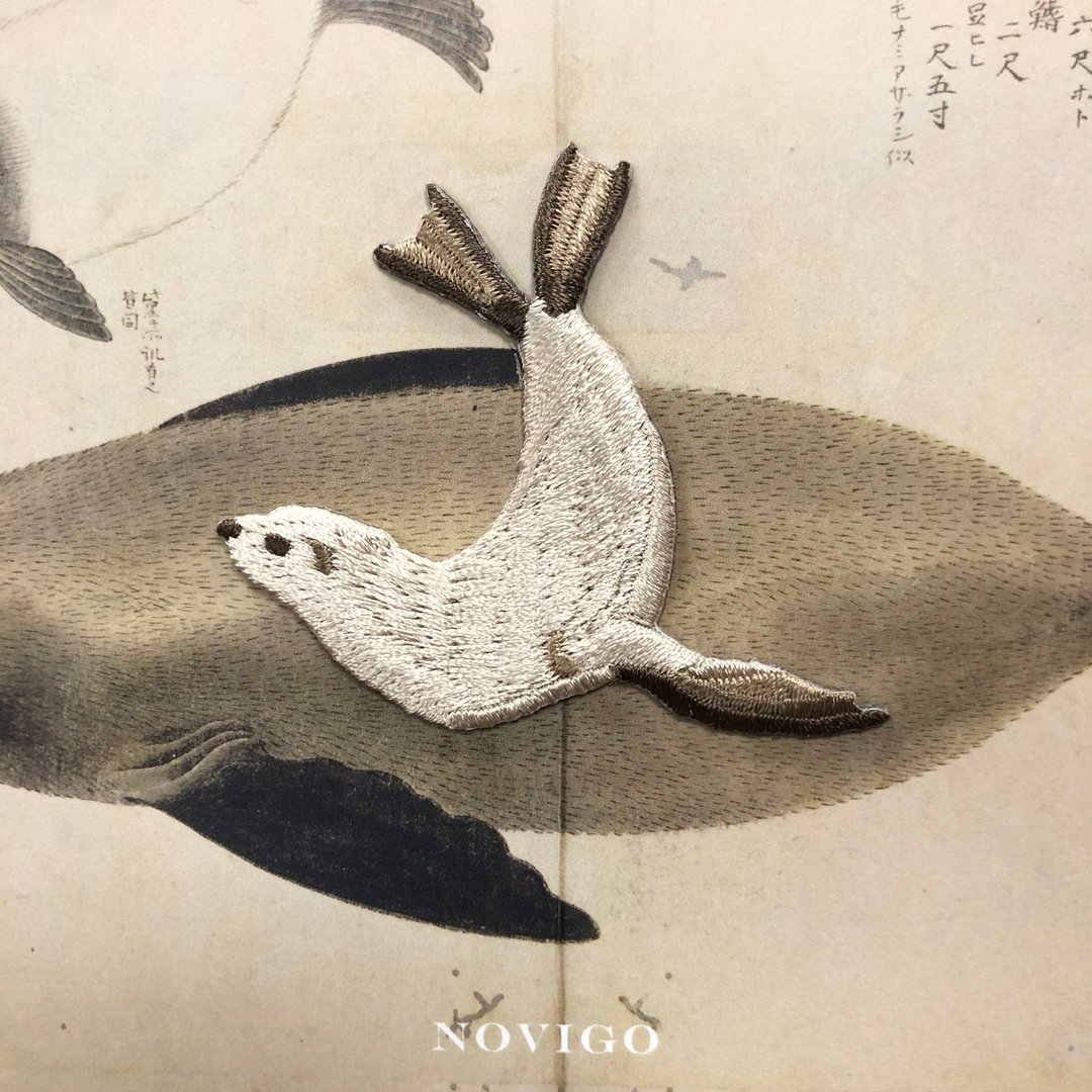 Novigo 已灭绝动物熨烫刺绣 / 日本海狮 - 徽章/别针 - 绣线 卡其色