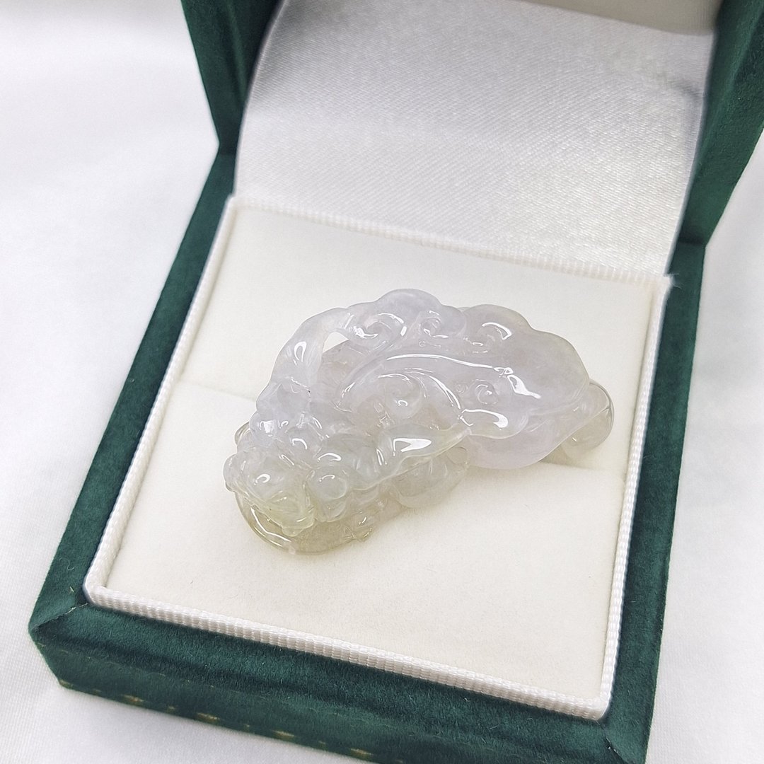冰种 粉底带黄翡 起光 招财 貔貅 吊坠  | 天然缅甸玉A货翡翠 - 项链 - 玉石 
