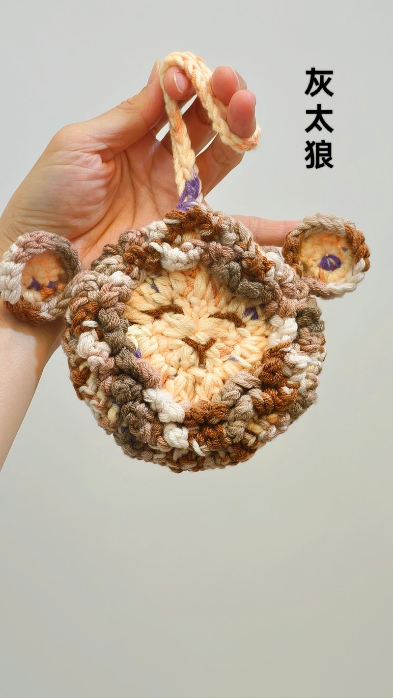 喜洋洋耳机包~圆型羊头包款式  收纳你的耳机 小化妆品 钥匙等等 - 化妆包/杂物包 - 棉．麻 灰色