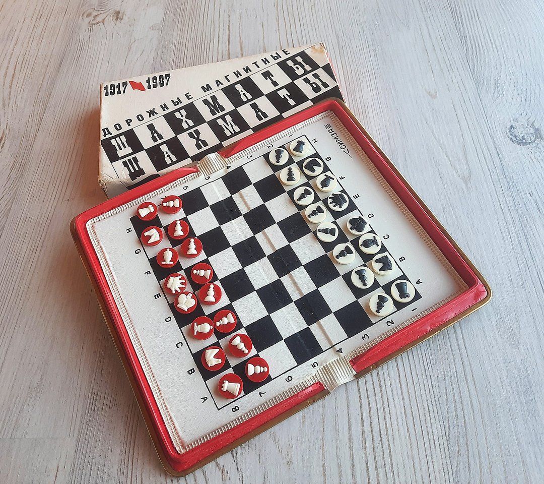 SIMZA 磁性旅行国际象棋套装苏联 – 苏联袖珍国际象棋游戏 1987 年复古 - 桌游/玩具 - 其他材质 