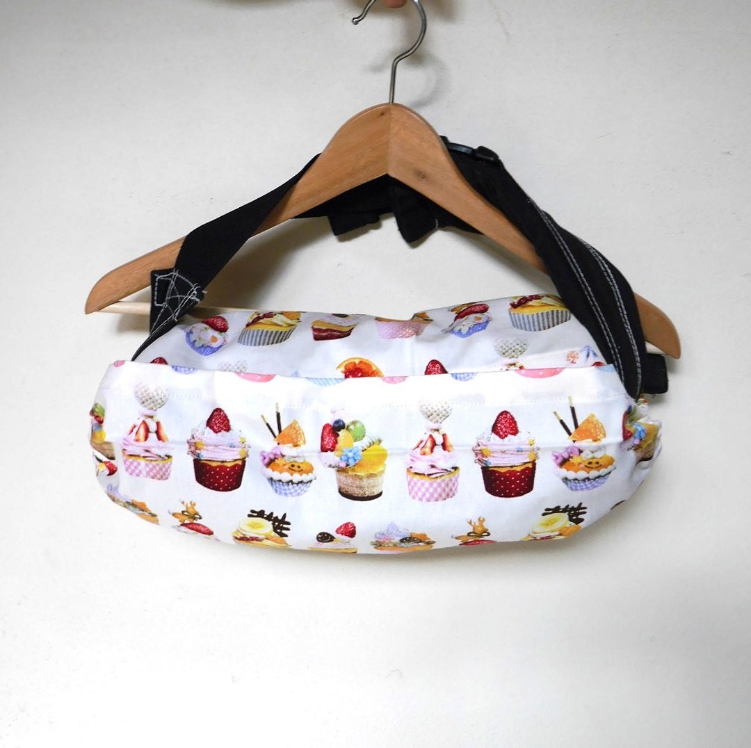 Baby carrier bag /  strawberry cake - 其他 - 棉 白色