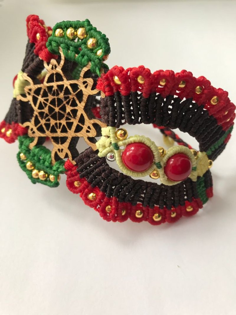 Metatrons Cube Watch bracelet macrame - 手链/手环 - 木头 紫色