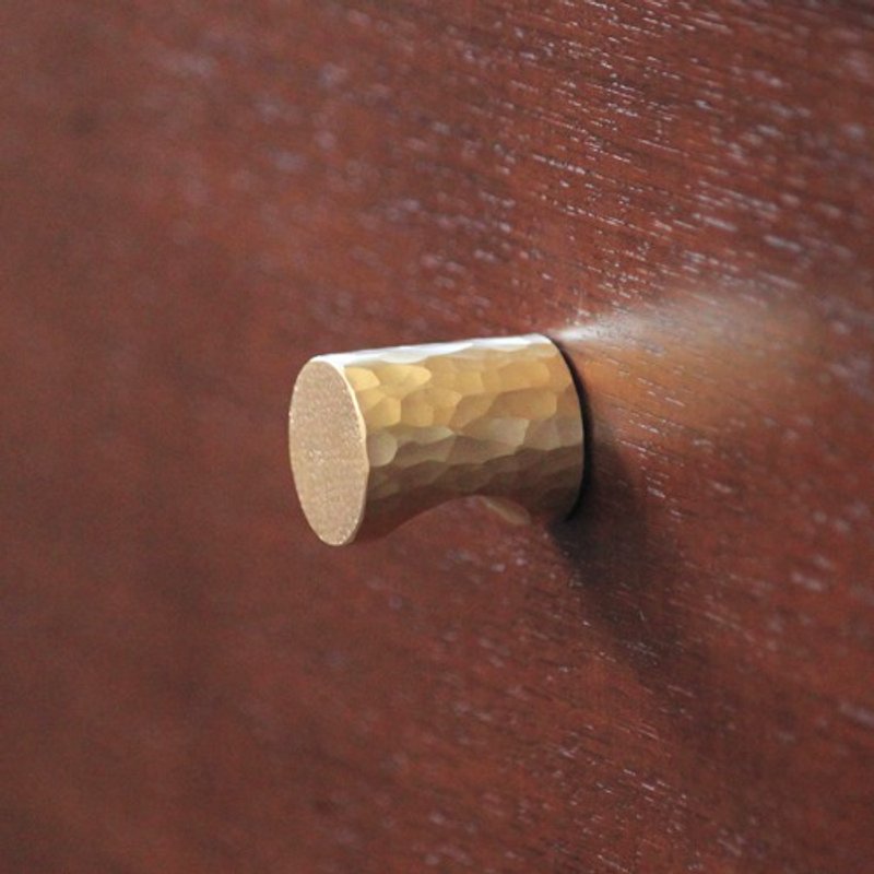 Hammer pattern knob - 衣架/挂勾 - 铜/黄铜 金色
