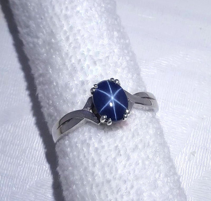 3.28 ct Natural star blue sapphier ring silver sterling size 7.0 free resize - 戒指 - 纯银 蓝色