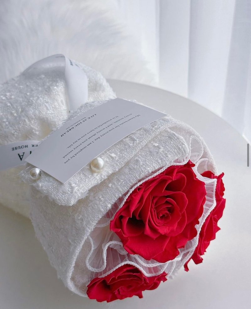 妮娅设计|快速出货 小香风花束(厄瓜多尔尔XL三朵) - 干燥花/捧花 - 植物．花 红色