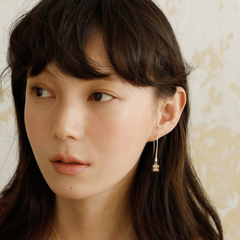 FOREST LETTER 虞美人果实耳挂 S925银 - 耳环/耳夹 - 银 