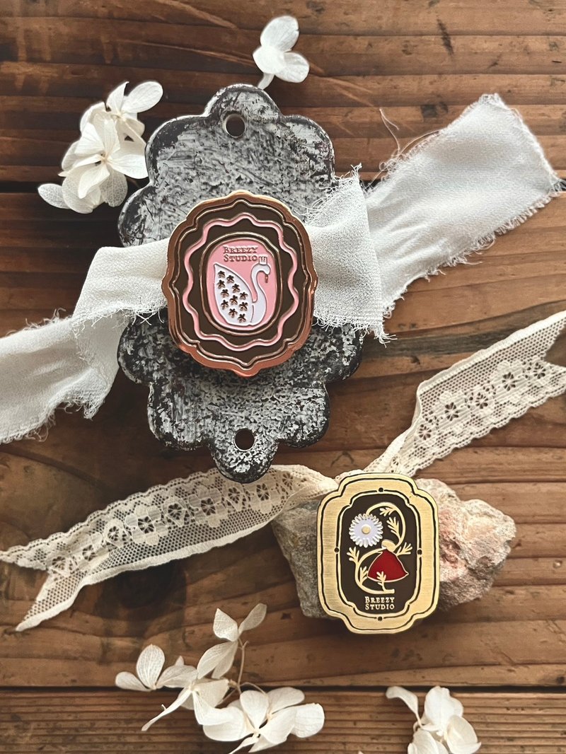 【限定品】御菊女子.白鸟姬 / 复古金属手帐夹 (2款) - 其他 - 其他金属 