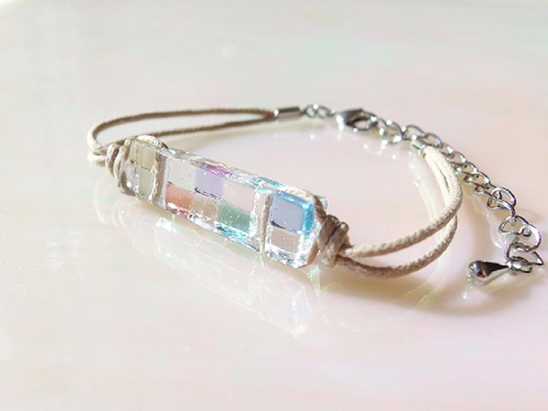 [Rainbow] Rainbow-colored glass (niji [pastel]) bracelet / anklet [length, metal-free choice] [made-to-order] - 手链/手环 - 玻璃 多色