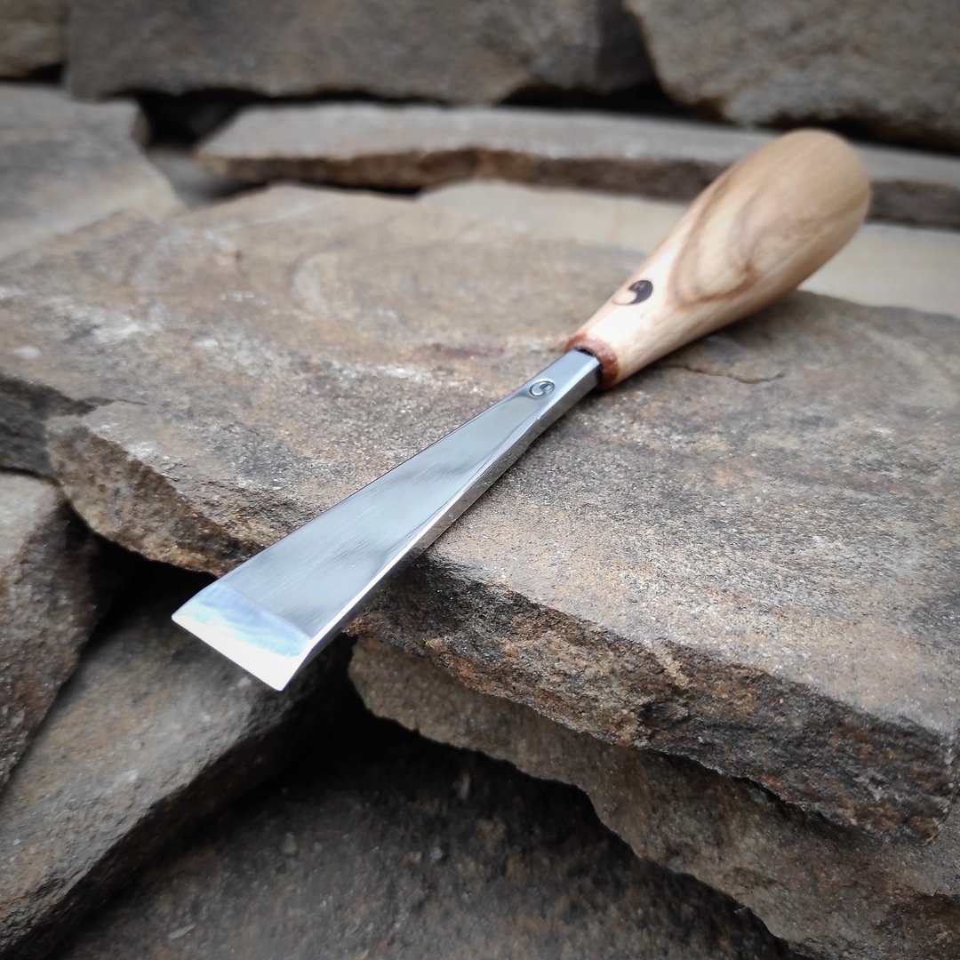 Forged flat chisel fishtail. Compact chisel. Wood carving tools. - 零件/散装材料/工具 - 其他金属 