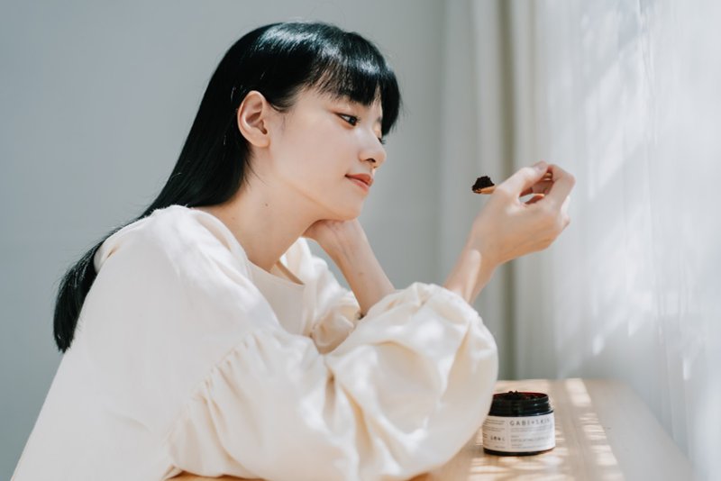 雀儿喜   |   米 - 洋装/连衣裙 - 棉．麻 白色