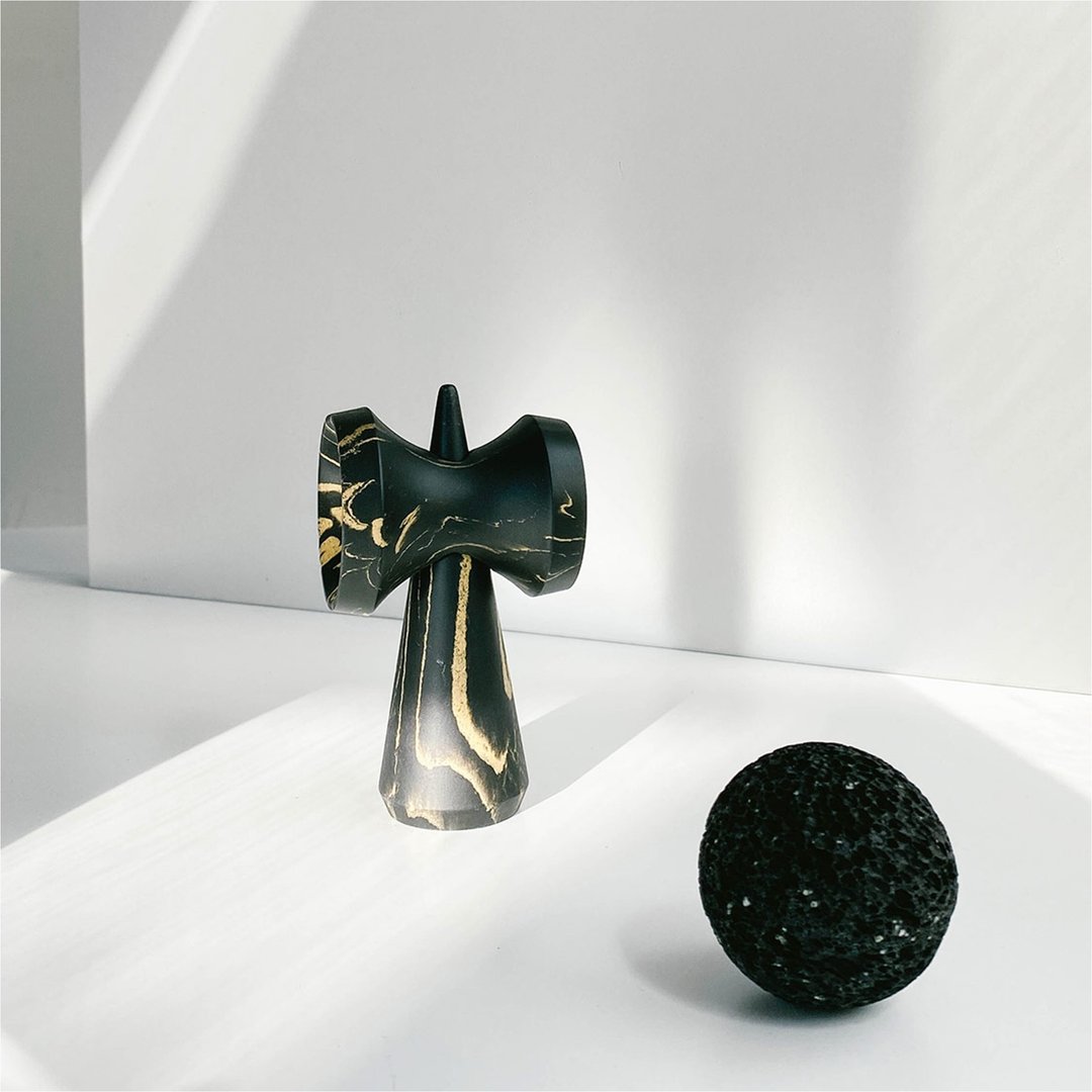 Kendama 剑玉扩香组 - 黑金再生大理石 - 香味 云端旅人 - 香薰/精油/线香 - 其他材质 黑色
