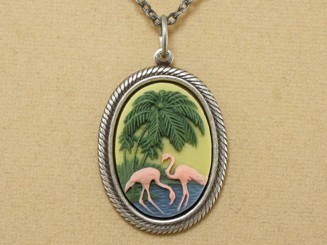 Pink Flamingo Cameo Necklace Tropical Beach Green Palm Pendant Necklace Jewelry - 项链 - 其他材质 绿色