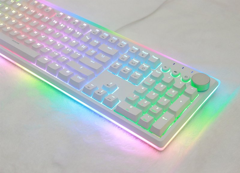 irocks K71M RGB背光 有线 机械式键盘 佳达隆轴 白色 注音版 - 电脑配件 - 其他材质 