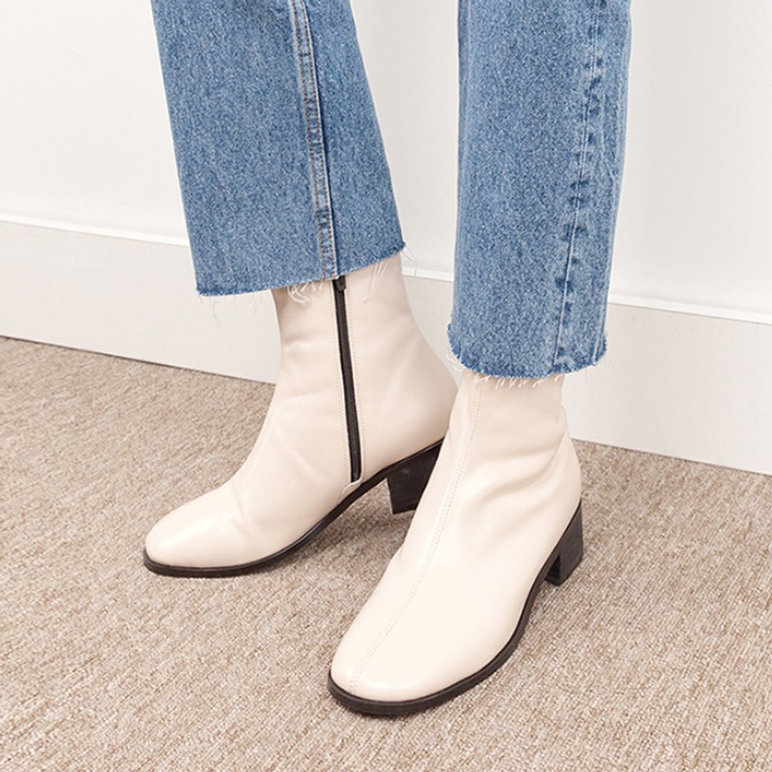 SPUR Basic Slim Ankle QA7026 黄油色 - 女款短靴 - 人造皮革 白色