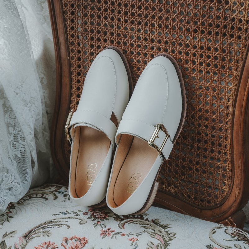 俐落魔鬼毡真皮鞋 | 米白 | 台湾手工鞋MIT 乐福鞋 - 女款牛津鞋/乐福鞋 - 真皮 白色