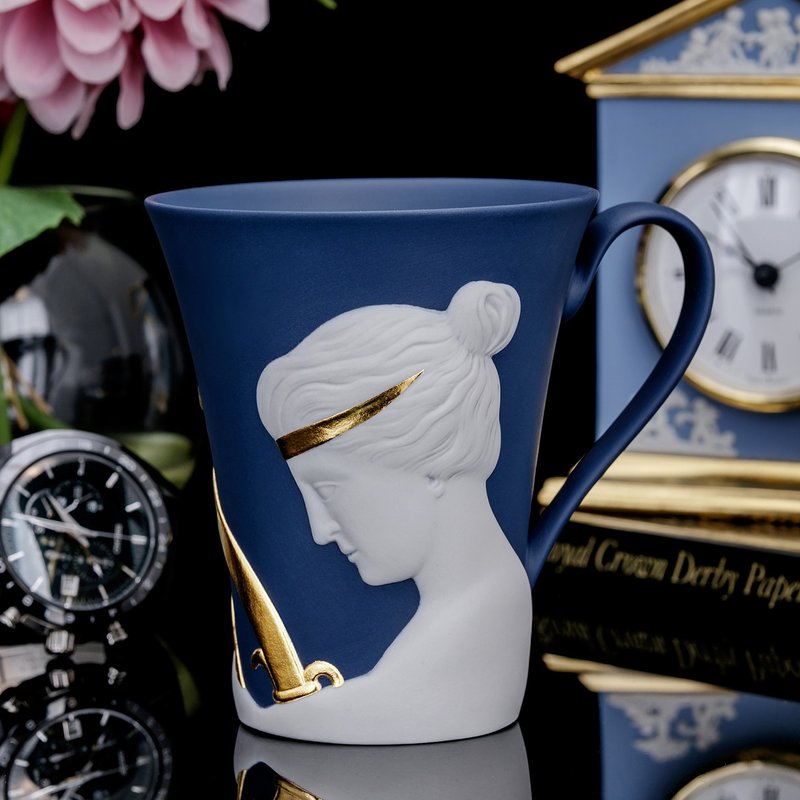 Wedgwood音乐缪思女神2005纪念马克杯 嵌金波特兰浮雕咖啡杯 - 咖啡杯/马克杯 - 瓷 