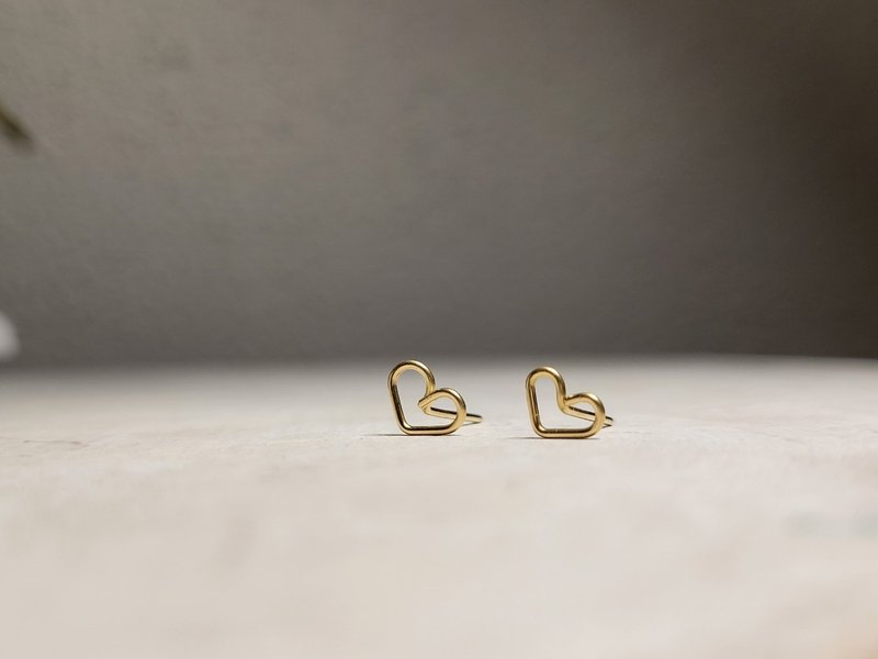 【礼物】把你放心里 耳环 耳针耳夹14K - 耳环/耳夹 - 其他金属 金色