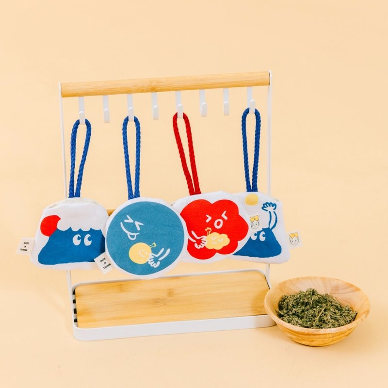 【hahababy】开扣式造型平安福袋【赠天然艾草绒包】 - 平安符/符袋 - 其他材质 多色