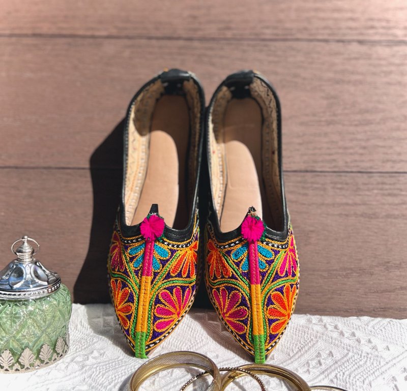 印度手工-工匠绣花(日蚀) - 其他 - 真皮 多色