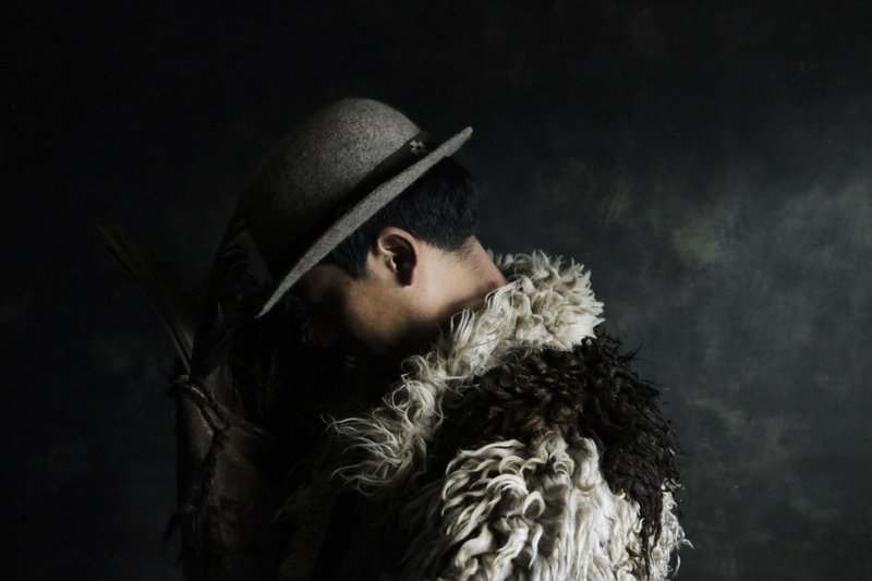 牦牛绒・手工毛毡圆礼帽・灰色 - 帽子 - 其他材质 灰色