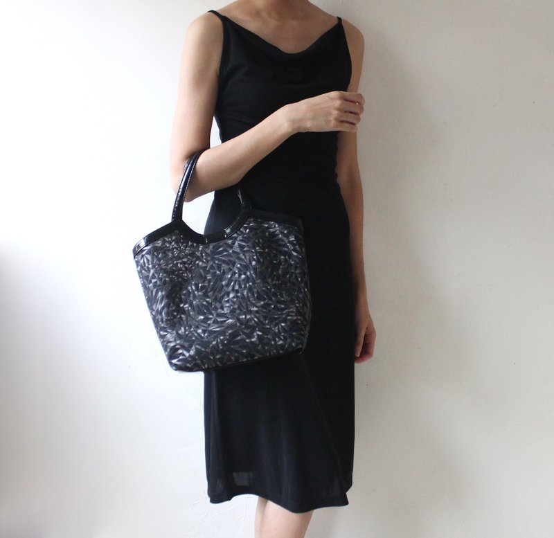 FOAK古着 日本高屋黑白色块纱网包 - 手提包/手提袋 - 其他材质 